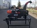 Prodajem u kompletu novi benzinski motor Prauf F10 stacionarna silaža, sjeckalica, malčer