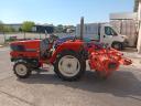 Traktor Kubota GL240 s pohonem všech kol, výkonem 24 hp, posilovačem řízení a továrním kypřičem