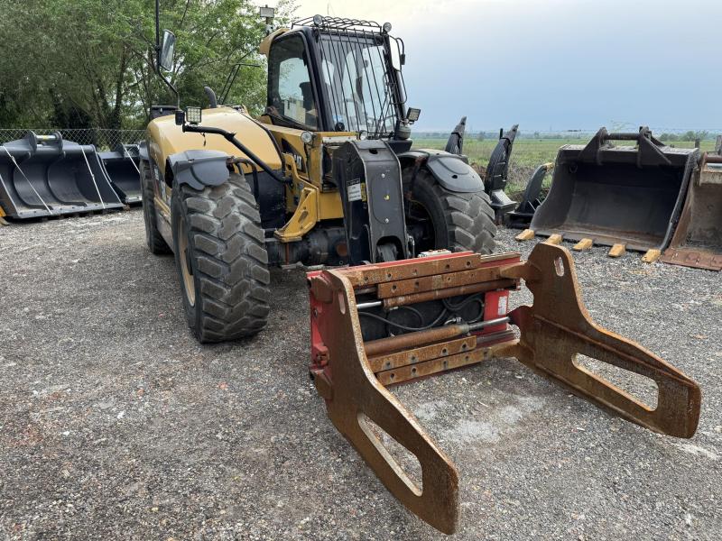 Teleskopski utovarivač Caterpillar TH427C