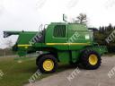 John Deere T670